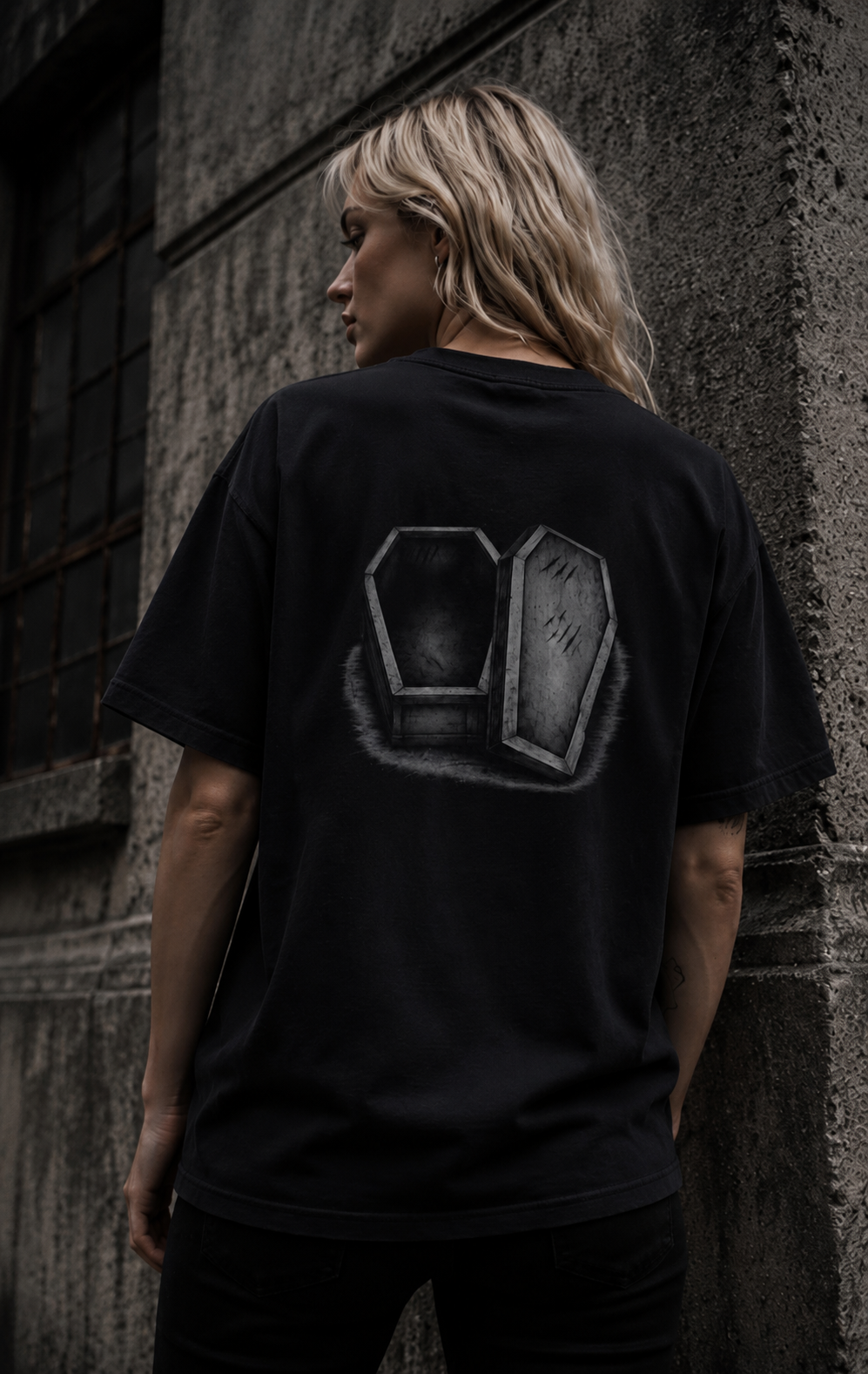 VACANT-Unisex Oversized Tee