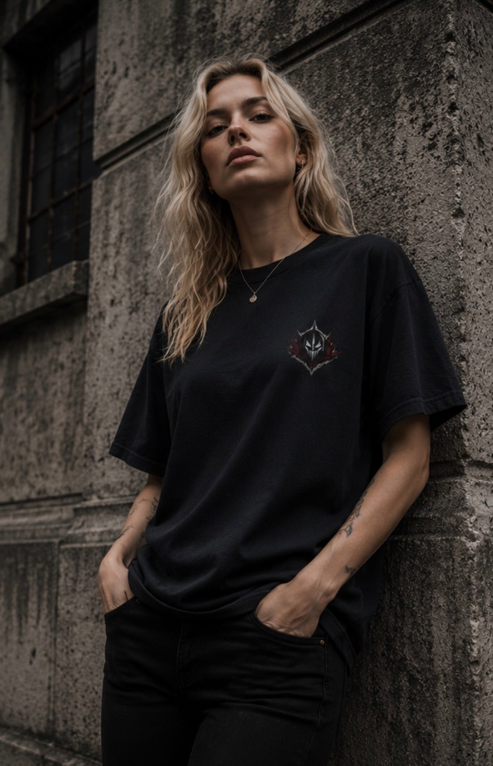 VACANT-Unisex Oversized Tee
